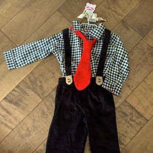 NWT Mud pie boys suspender outfit .